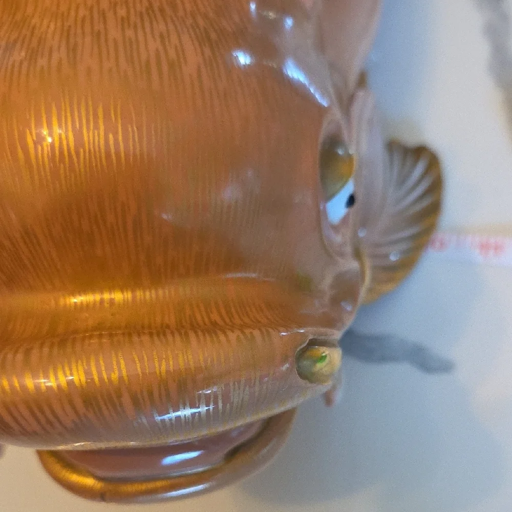 Elegant Gold and White Fish Figurine.for OGGETTI.
